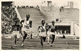 1936 Berlin, Olympische Spiele / Summer Olympics, Jesse Owens (USA) 4x olympic champion in running