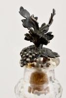 cca 1850 ezüst (Ag.) augsburgi olaj-ecet tartó, eredeti köszörült üveg palackokkal, aprólékos ötvös ...