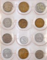 4db kisalakú gyűrűs érmeberakó, benne külföldi és magyar érmék, köztük több izlandi és régebbi angol...