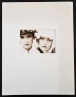 Pócsik Anita (?- ): Nők, jelzett fotó, paszpartuban, 11,5×17,5 cm