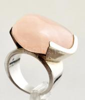Ezüst(Ag) gyűrű, perui rózsakvarc díszítéssel, jelzett (mesterjeggyel), méret: 60, bruttó: 27,1 g