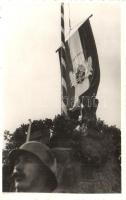 1940 Nagyszalonta, Országzászló avatás. Katonai tiszteletadás / Hungarian Flag inauguration in Salonta. tribute of the soldiers. Zsák Jenő Jászberényi photo