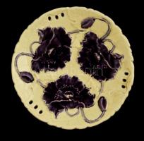 Schütz Cilli szecessziós süteményes tányér, kézzel festett, hibátlan, jelzett, d:19,5 cm