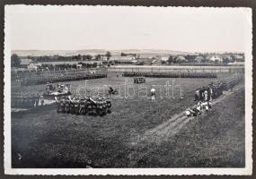 cca 1942 Reichsarbeitsdienst RAD és katonasági szolgálat. Birodalmi  katonák emlékalbuma. 33 db fény...