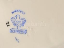 Aquincumi porcelán fésülködő akt, kézzel festett, jelzett, hibátlan, m: 14 cm