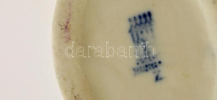 Zsolnay tacskó, kézzel festett, jelzett, hibátlan, m:6 cm