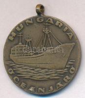 1934 A Budapest tengerjáró hajó vízre bocsájtás után. Budapest, Ganz gyár. Eredeti fotó 17x13 cm + 1...