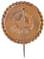 ~1900. "II. Rákóczi Ferenc hamvainak hazahozatala emlékére" fém kitűző Rákóczi arcképével ...