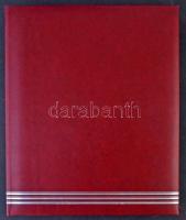 240 db-os régi magyar városképes lap gyűjtemény albumban / 240 pre-1945 Hungarian town-view postcard...