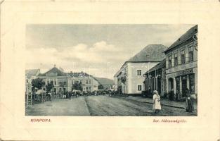 Korpona, Krupina; Szentháromság tér, piac, Reviczky Frigyes üzlete és saját kiadása. W.L. B. 4769. / square, market, shops