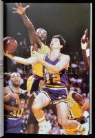 Sport '90. Szerk.: Gyárfás Tamás. Debrecen, 1990, MOB. Részben elváló kartonált papírkötésben, ...