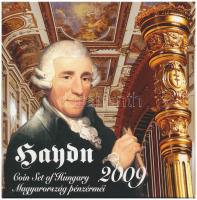 2009. 5Ft-200Ft Haydn (6xklf) forgalmi érme sor + Joseph Haydn Ag emlékérem (12g/0.999/29mm) + 2010. 5Ft-200Ft (6xklf) forgalmi sor dísztokban, valamint 2010. Pécs 2010 - Európa Kulturális Fővárosa Ag emlékérem (10g/0.999/27mm), Magyarország pénzérméi sorozat T:PP