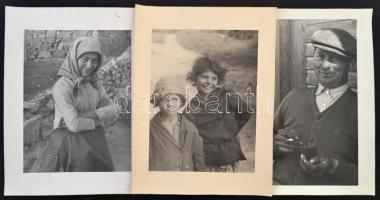 cca 1930 Kis fotógyűjtemény: portrék, gyermekfotók, szociofotók vegyesen, összesen 57 db, 17,5×23 cm...