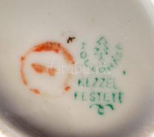 4 db Hollóházi zenész figura: 2 db harmonikás, 1 db hegedűs, 1 db fúvós, kézzel festettek, jelzettek...