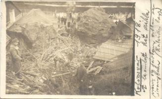 1918 Kolozsvár, Cluj; 4 db eredeti ritka fotó képeslap a sziklaomlás utáni romokkal / 4 original rare photo postcards of the ruins after the rock collapse