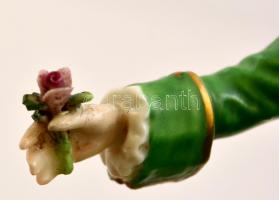 Royal Vienna (Alt Wien) figura, kézzel festett, jelzett, restaurált, m:16 cm / Royal Vienna (Alt Wie...