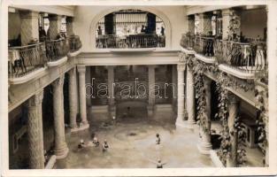 Budapest XI. Gellért fürdő (ragasztónyom / gluemark)