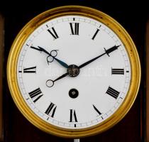 XIX. sz. Biedermeier, kisméretű fali ingaóra hibátlan zománc számlappal.Működő, szép állapotban, kul...