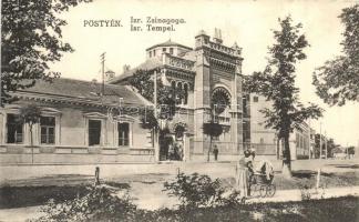 Pöstyén, Piestany; Izraelita zsinagóga, babakocsi + Vörös Kereszt Hadikórház pecsét / Isr. tempel / synagogue, lady and baby carriage (EK)