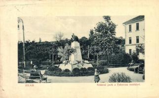 Zilah, Zalau; Szikszai park a Tuhutum emlékkel. W. L. Bp. 7105. / park with Tuhutum monument (EK)