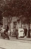 1908 Szárcsa, Sutjeska; 2 db fotóképeslap a vasútállomásról hajtánnyal és gőzmozdonnyal / 2 photo postcards of the railway station with hand car and locomotive