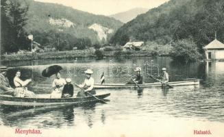 Menyháza, Moneasa; Halastó csónakázókkal / lake with boating people