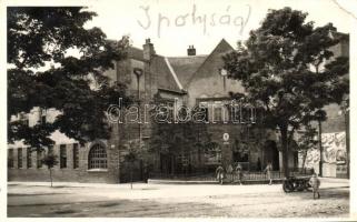 Ipolyság, Sahy; Posta, motorkerékpár / post office, motorbicycle (Rb)