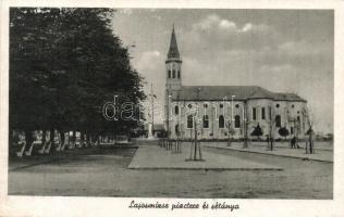 Lajosmizse, piac tér és sétány, templom (EK)