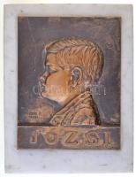 Fehér József (1909- ) 1939. Józsi egyoldalas, öntött Br plakett, márványlapra erősítve. A Török Pál katalógusban nem szerepel! (2291g/139x180mm) T:2 R! / Hungary 1939. Józsi one-sided, cast Br plaque on marble sheet. Not listed by Pál Töröks catalogue! Sign.: József Fehér (2291g/139x180mm) C:XF R!