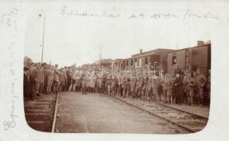 1914 Eperjes, Presov; Vasútállomás, indulás az orosz frontra, gőzmozdony / WWI railway station, locomotive, K.u.K. soldiers going to the Russian front. photo