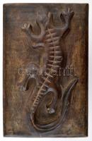 Faragott fa, gyíkot ábrázoló borotválkozó készlet tartó doboz, állvány, tükörrel. / Shaving kit hold...