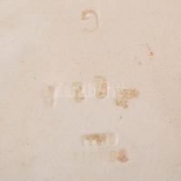 cca 1890 Schütz Cilli jelzett, áttört porcelánfajansz fali dysztányér, kézi festéssel, aranyozással....