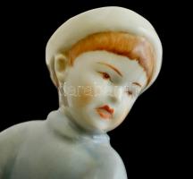 Zsolnay karikázó kisfiú a kutyával, kézzel festett, hibátlan, jelzett (Sinkó), h: 19 cm, m:18 cm