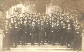 1911 Osztrák-magyar tengerész kadettek csoportképe Fiumében / K.u.K. Kriegsmarine mariner cadets group photo in Fiume