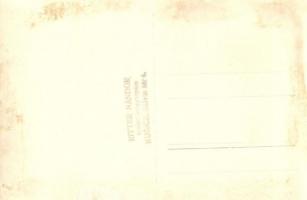 Kassa, Kosice; teniszezők a teniszpályán / tennis players, tennis court. Ritter Nándor photo (vágott...