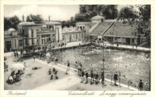 Budapest II. Császár fürdő, Nagy versenyuszoda, fürdőzők