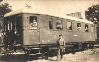 1937 Kiskunfélegyháza, 357-es számú kisvasút kalauzzal és vasutasokkal. photo (fl)