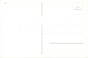 Der Führer mit der Jugend / Hitler with little girl