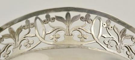 Bécs, 1820. Antik ezüst cukorurna, monogrammal. LWI mesterjeggyel, 1820-24 közötti adójeggyel. m: 16...