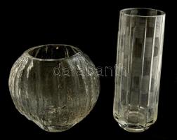 Retro üveg vázák (2 db), formába öntött, jelzés nélkül, hibátlan, m:12 és 18 cm