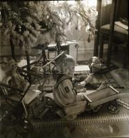 cca 1939 Thöresz Dezső (1902-1963) békéscsabai gyógyszerész és fotóművész hagyatékából - 19 db vinta...