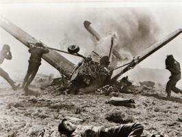 9 db katonai negatív, változó helyszínekről és különféle korból, 4,5x6 cm és 6x9 cm között