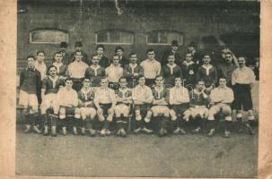 1912 London, FTC-English Wanderers labdarúgó mérközés, csoportkép; Érdekes Újság / 1912 London, FTC-English Wanderers football match, group picture (fa)