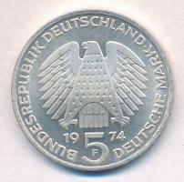 NSZK 1974F 5M Ag "25 éves az Alkotmány" T:1-
FRG 1974F 5 Mark Ag "25th Anniversary -...