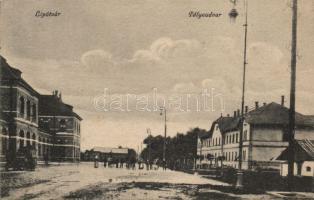 Lipótvár railway-station