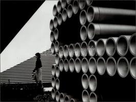 cca 1984 1971 Gebhardt György (1910-1993) budapesti fotóművész hagyatékából 2 db vintage fénykép (sp...