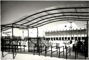 Budapest, Országos Mezőgazdasági Kiállítás - 4 db modern képeslap. traktor