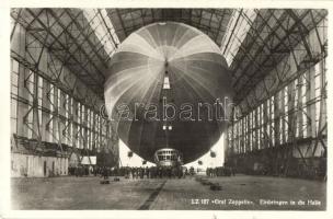 LZ 127 Graf Zeppelin, Einbringen in die Halle