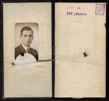 1942 Kis okmány tétel: jogi diploma, leckekönyv, bizonyítványok