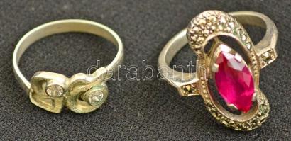 Ezüst(Ag) női gyűrű, 2 db, kövekkel díszítve, jelzéssel és jelzés nélkül, méret: 55, 57, bruttó: 8,1 g